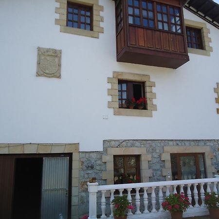 Montanes Hotel Santillana del Mar Eksteriør billede