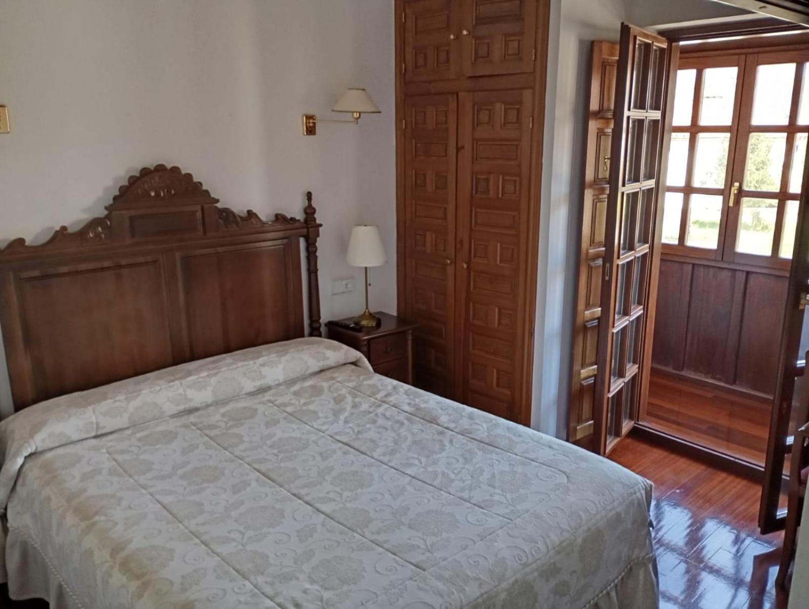 Montanes Hotel Santillana del Mar Eksteriør billede